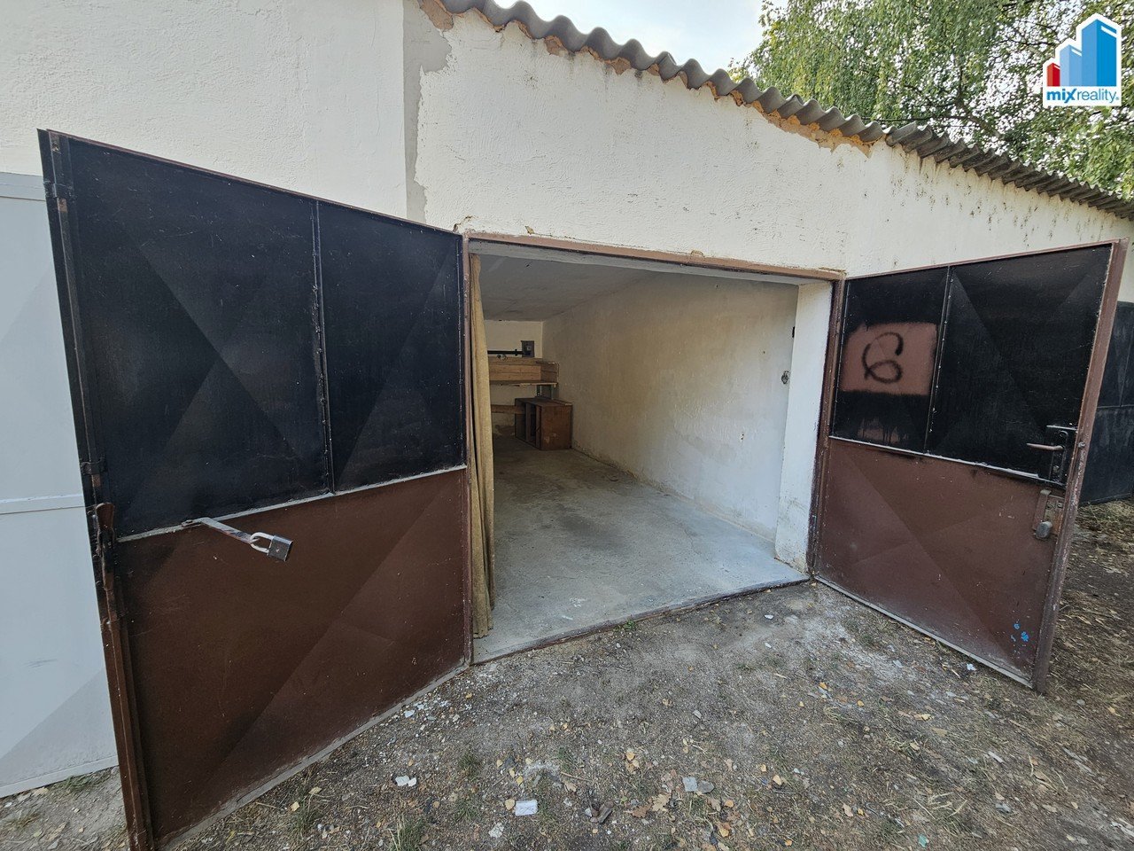 tn_zoom_filename_84325